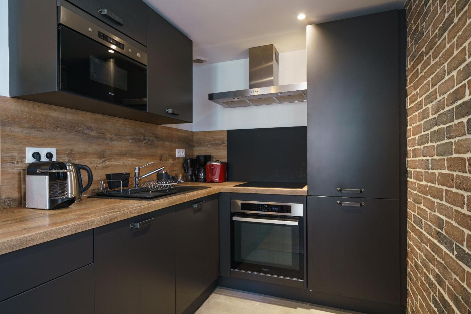 Le Baleschoux - Parking - Prestiplace Collection Tours Bagian luar foto